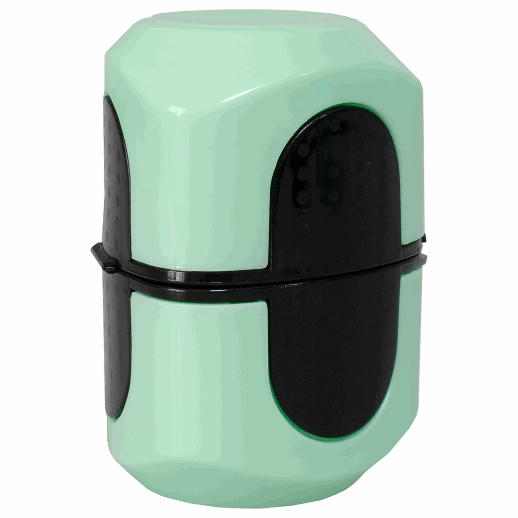 Чинка з контейнером, 3 отвори, пластик, зелена H-Tone (XP102-green)